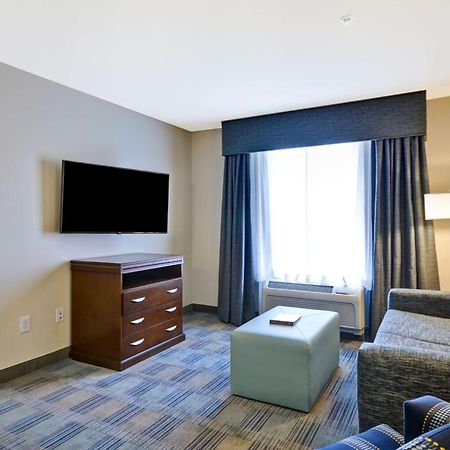 โฮมวู้ด สวีท บาย ฮิลตัน วิลมิงตัน เมย์แฟร์ Hotel ภายนอก รูปภาพ